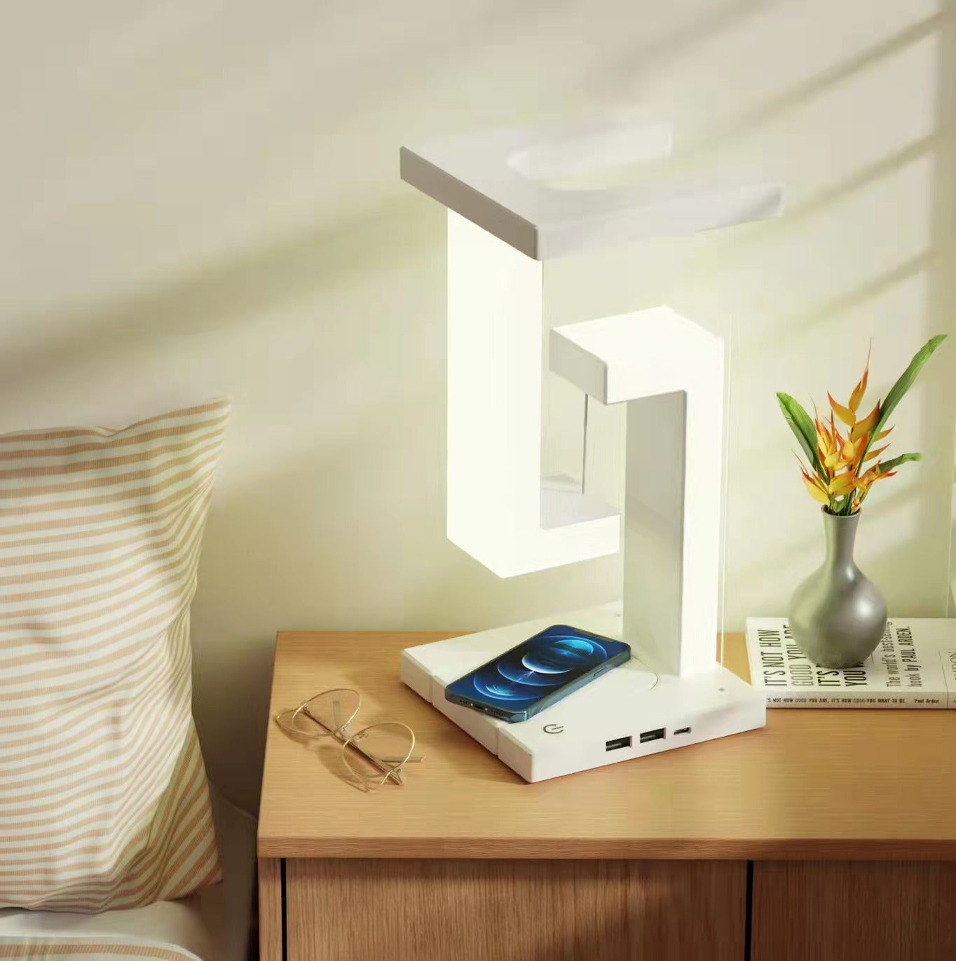 Floating Lamp For Home Bedroom with Wireless Charging - Variety Hunt